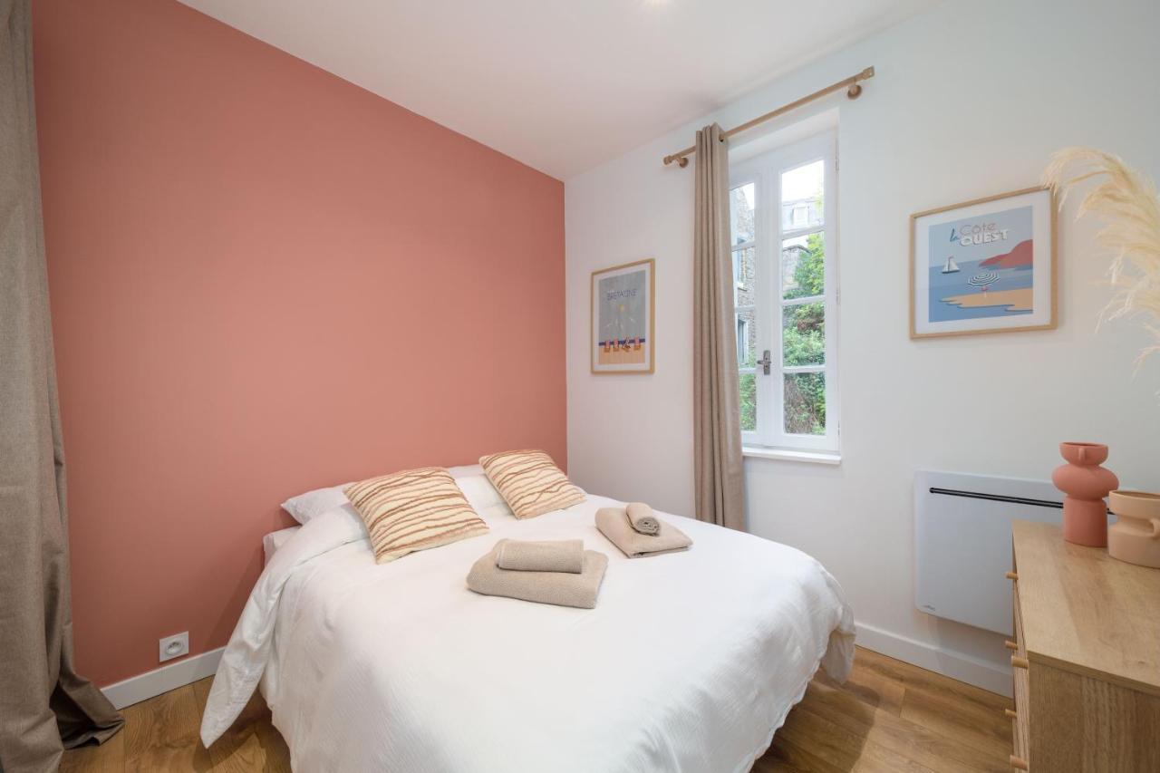 Superbe Appartement Avec Jardin Dinan Centre - Jerzual Εξωτερικό φωτογραφία