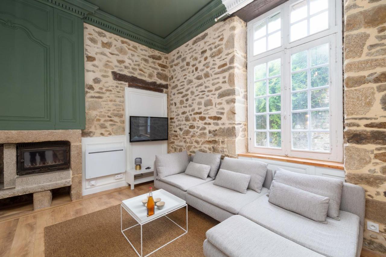 Superbe Appartement Avec Jardin Dinan Centre - Jerzual Εξωτερικό φωτογραφία